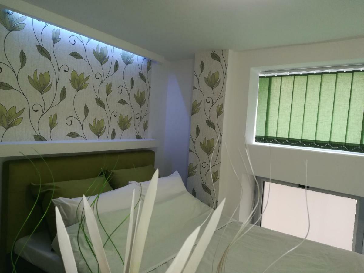 Classy And Cozy - Parking - 3 Beds - Near Center Novi Sad Eksteriør billede