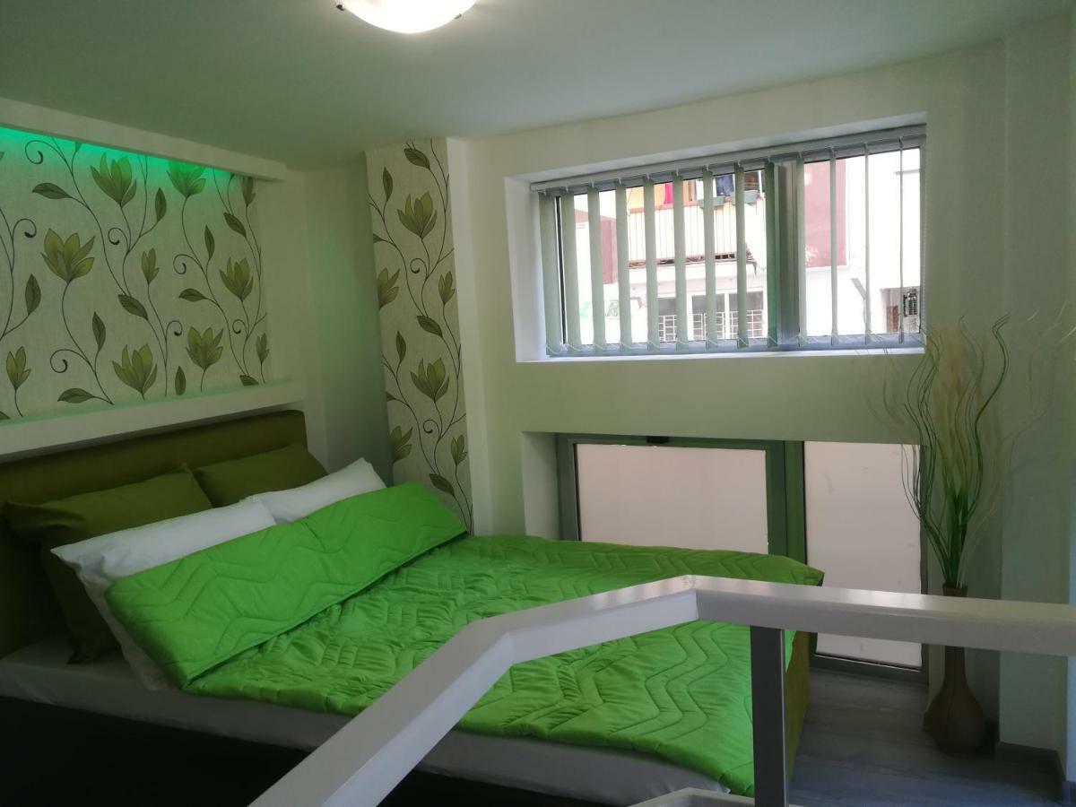 Classy And Cozy - Parking - 3 Beds - Near Center Novi Sad Eksteriør billede